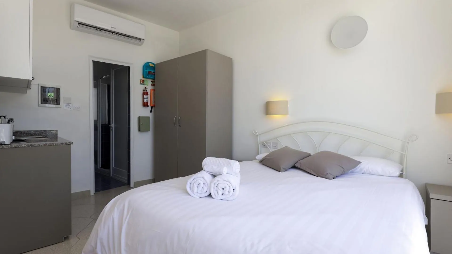Ta Gianni Guest House Sliema Malta