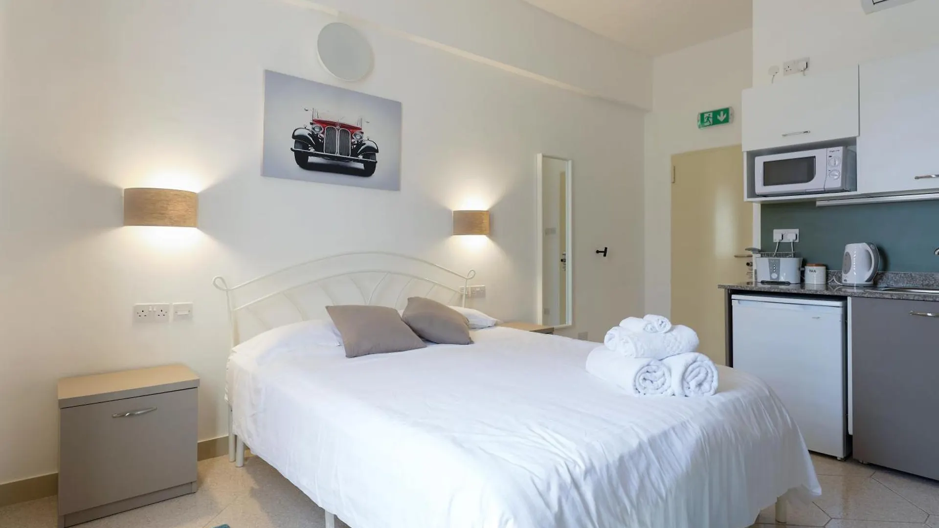 Ta Gianni Guest House Sliema 0*,  Malta
